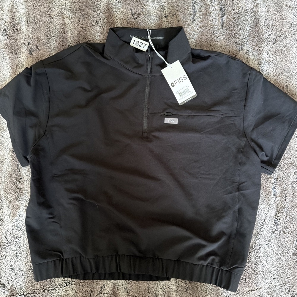 NWT Figs Women's Camrose FIBREx Mock Neck Scrub Top Black Medium